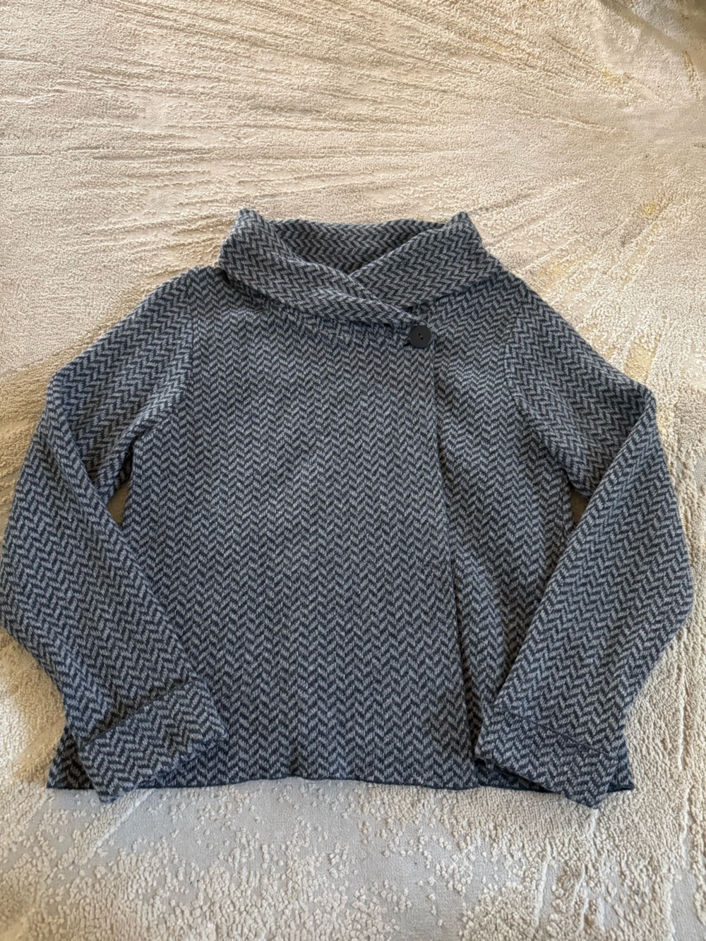 Maryline Gray black Cardigan wool Sweater poncho chevron Pattern XL